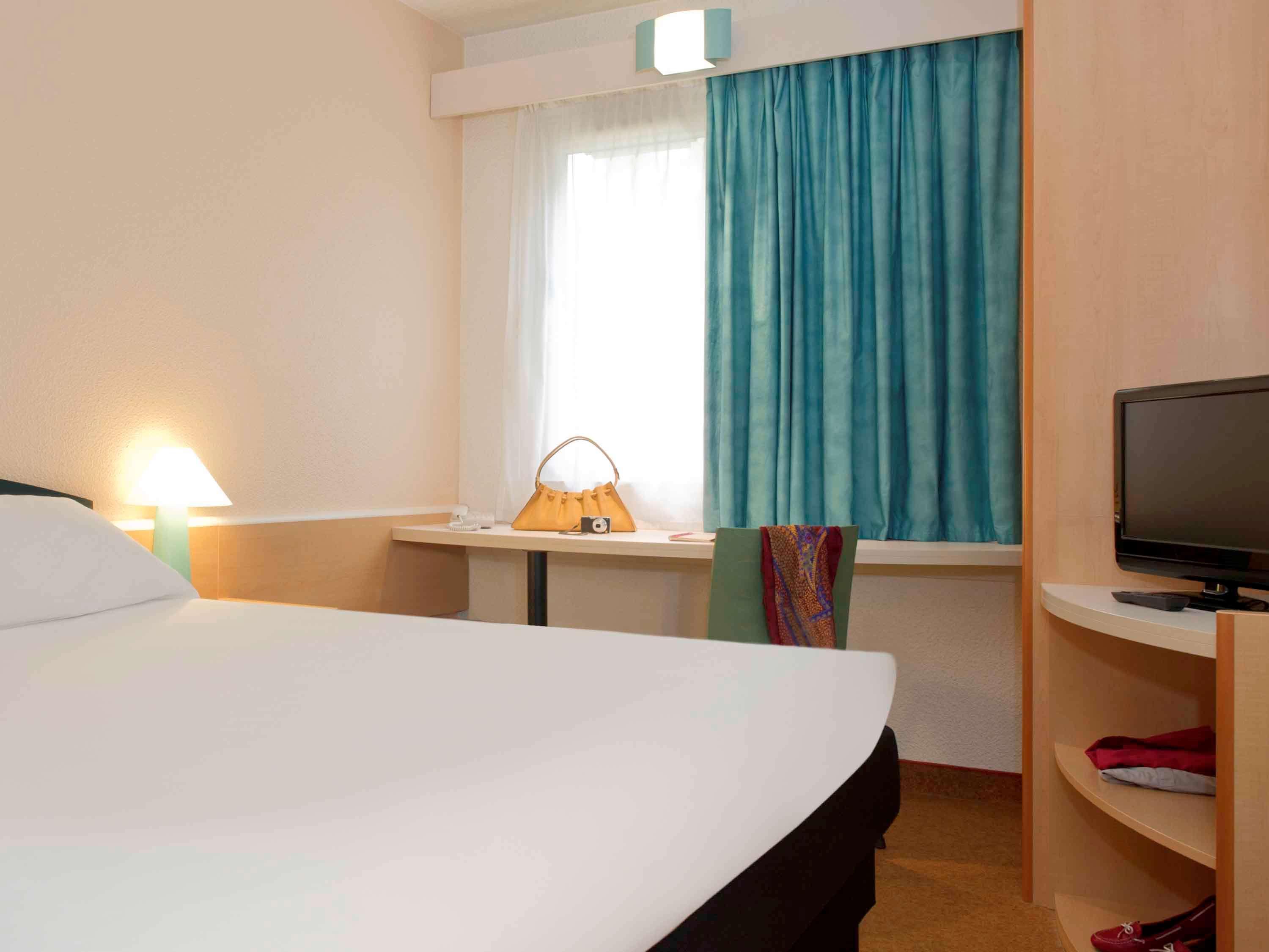 B&B Hotel Blois Nord Vallee Maillard Exterior foto