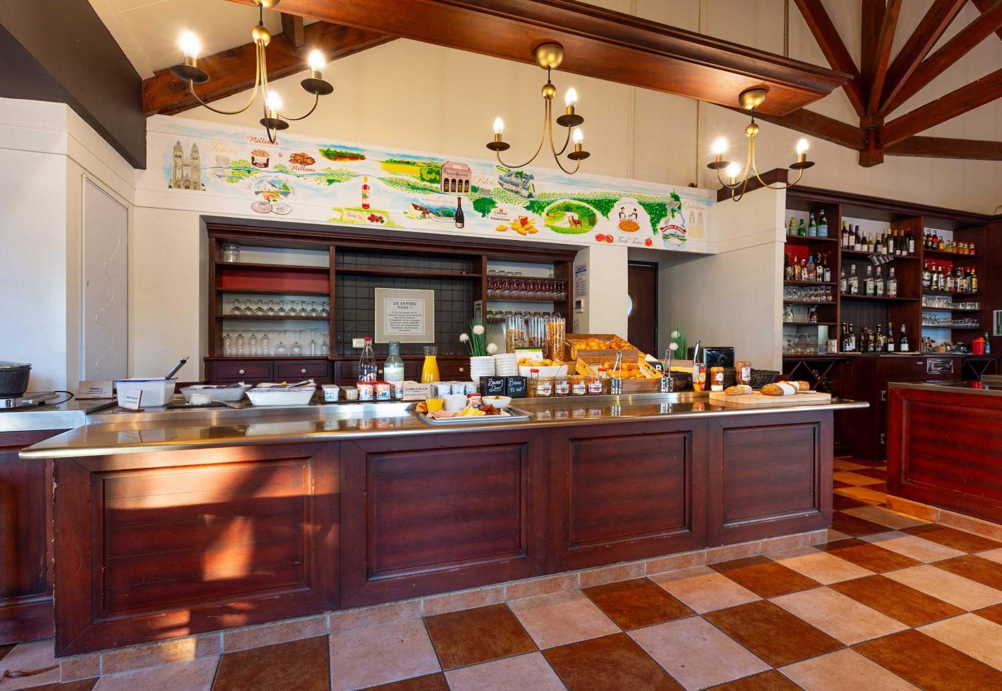 B&B Hotel Blois Nord Vallee Maillard Exterior foto