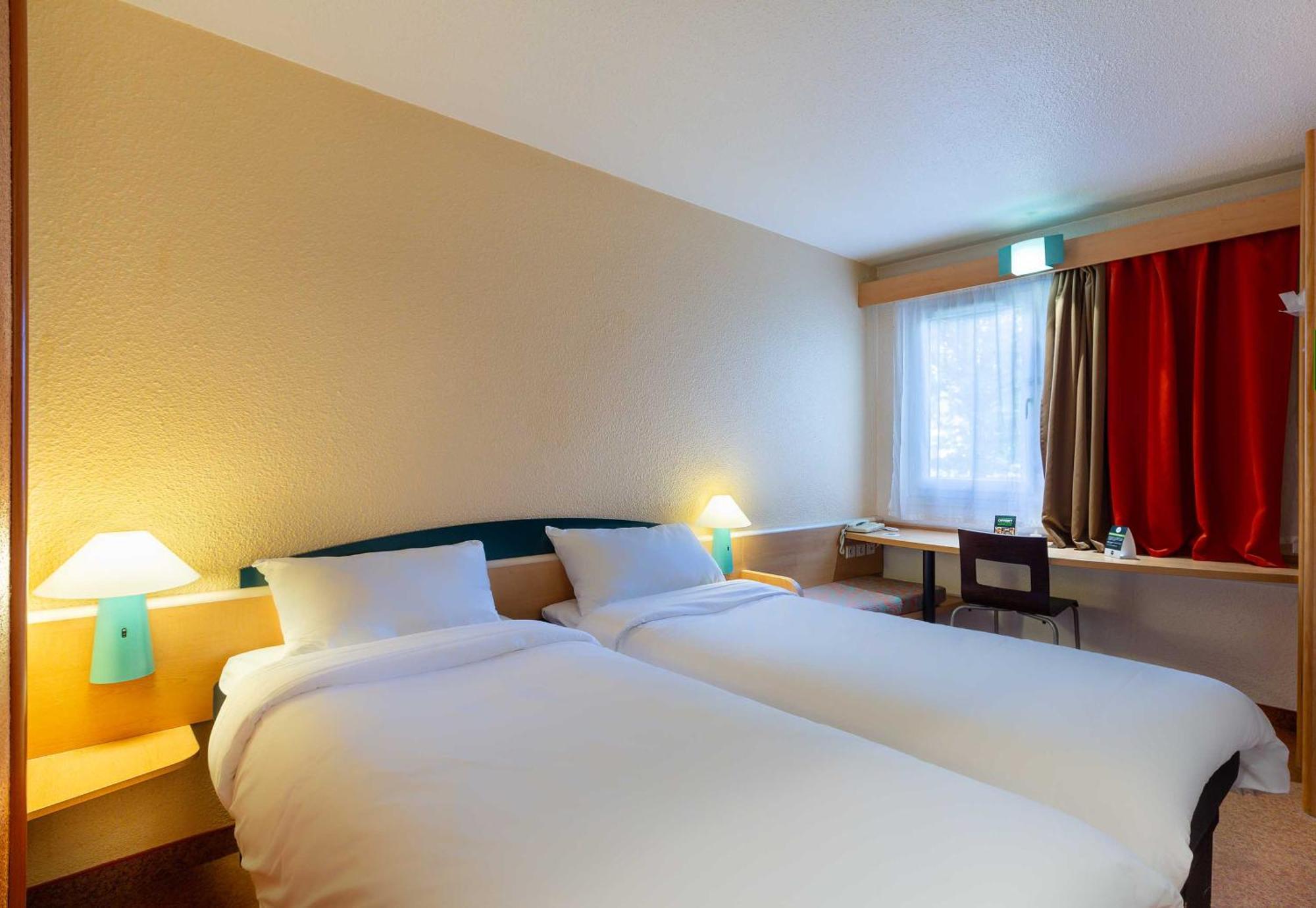B&B Hotel Blois Nord Vallee Maillard Exterior foto